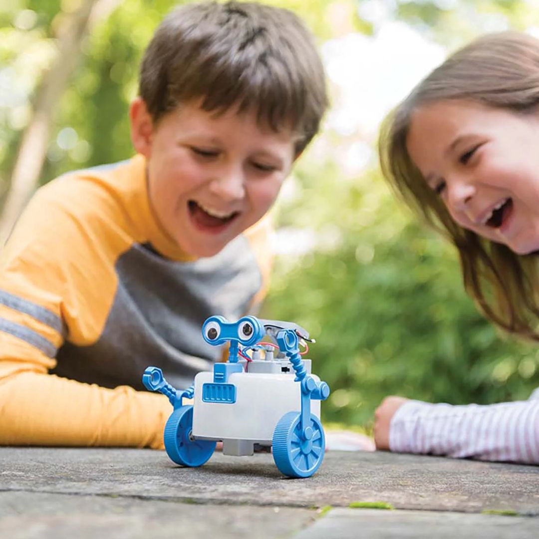 Robot sobre ruedas - Imagen 4